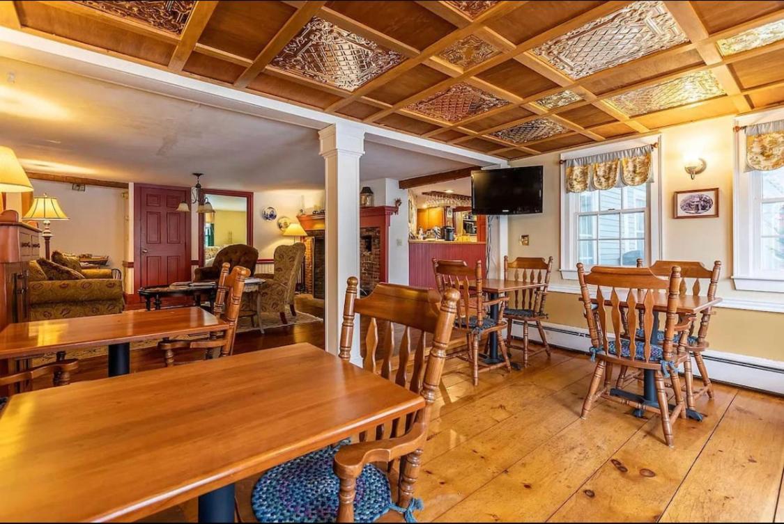 Chester Inn エクステリア 写真