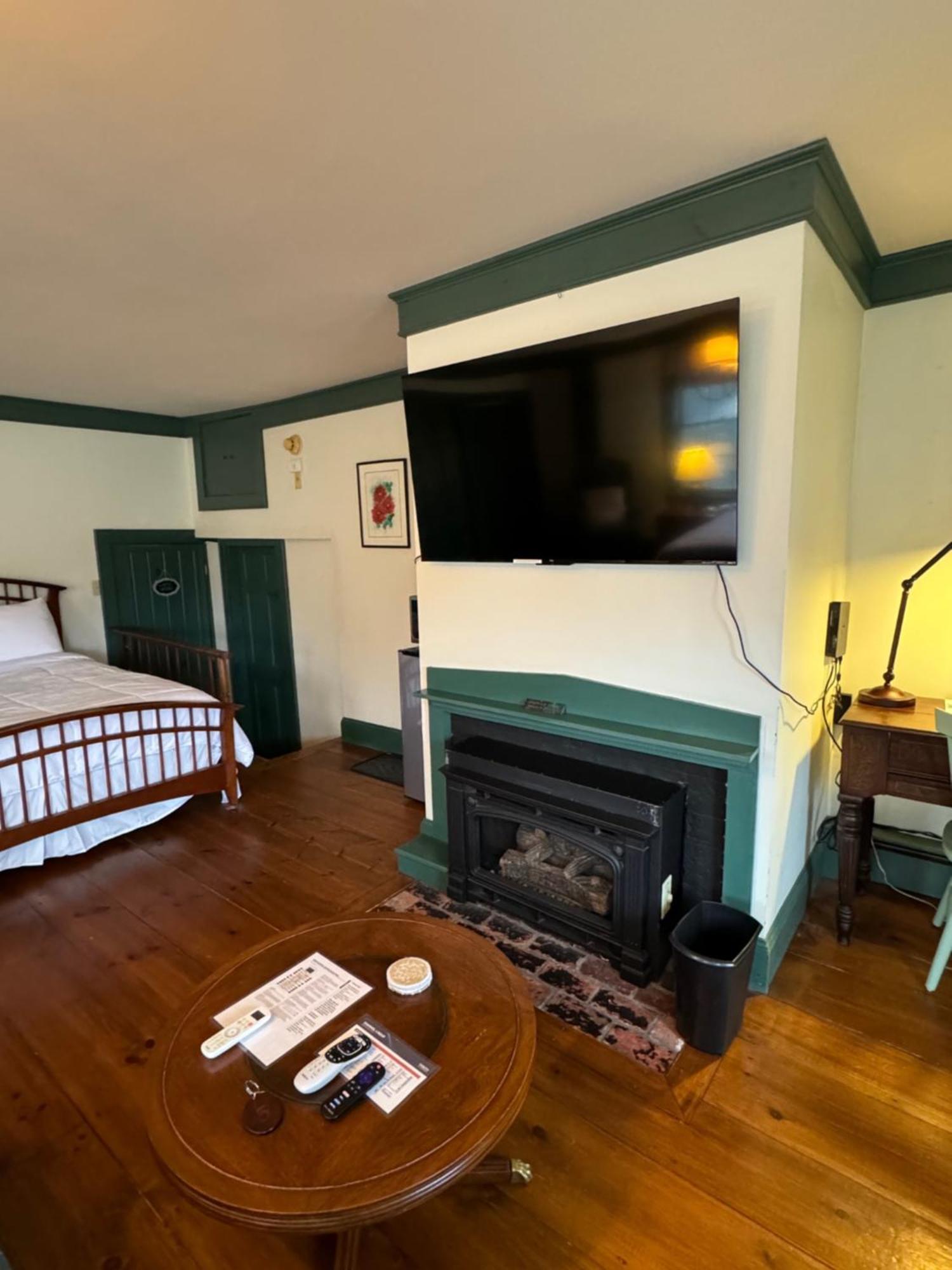 Chester Inn エクステリア 写真