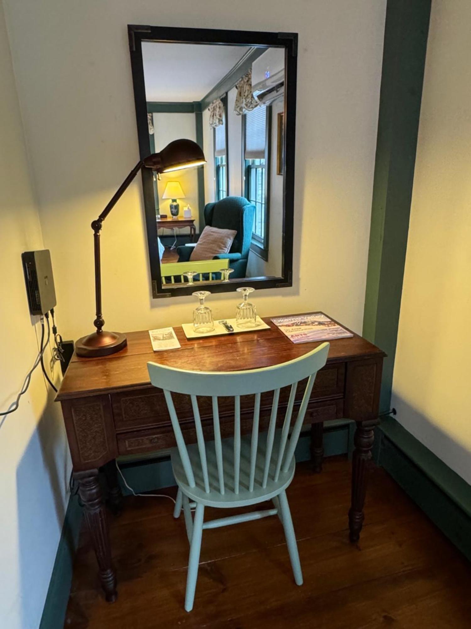 Chester Inn エクステリア 写真