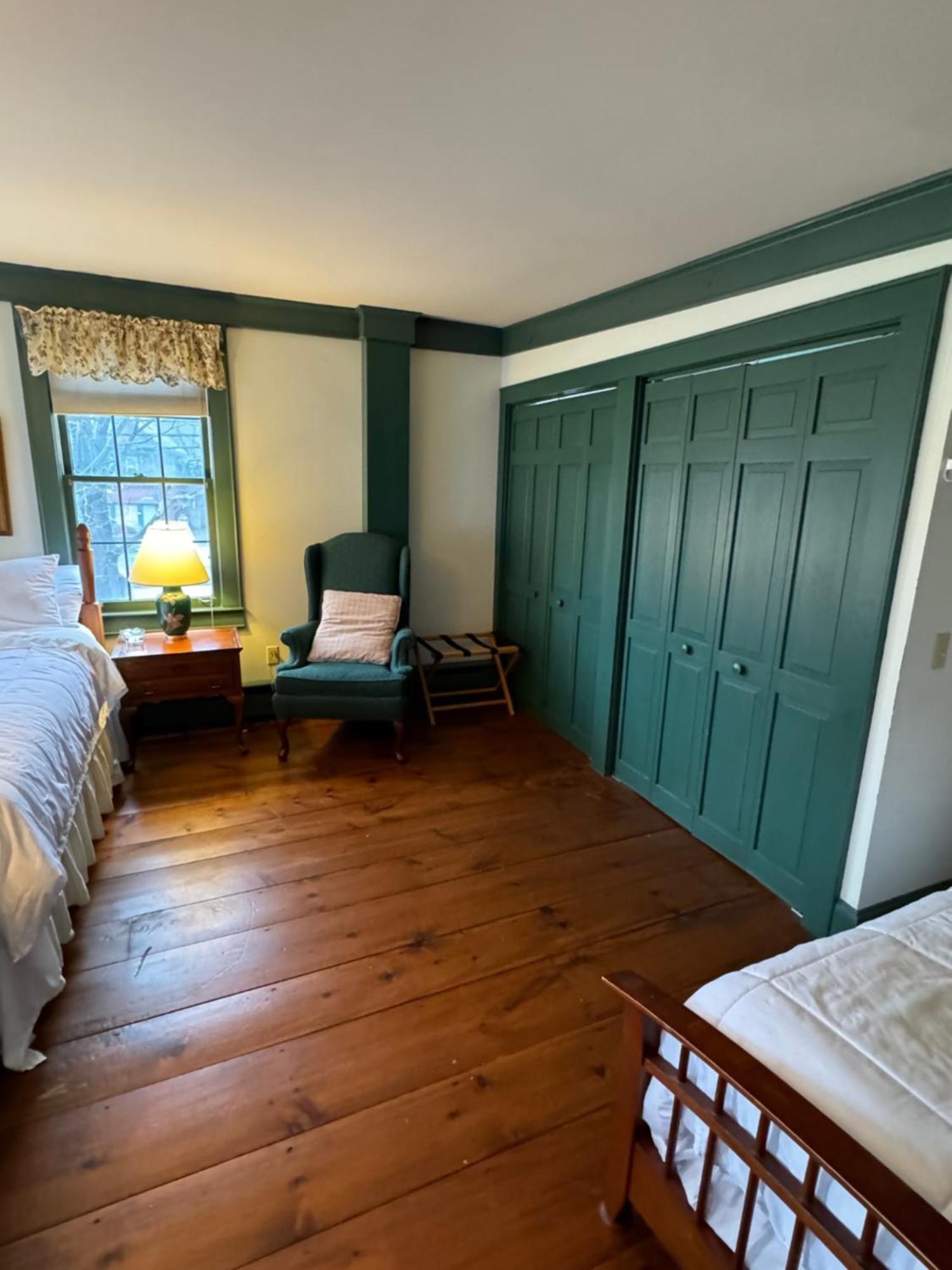 Chester Inn エクステリア 写真